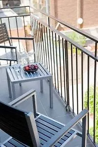 Eric Vokel Suites Barcelona 3*,