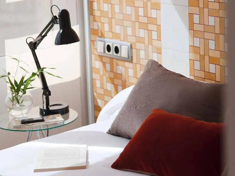 Eric Vokel Suites Barcelona 3*,