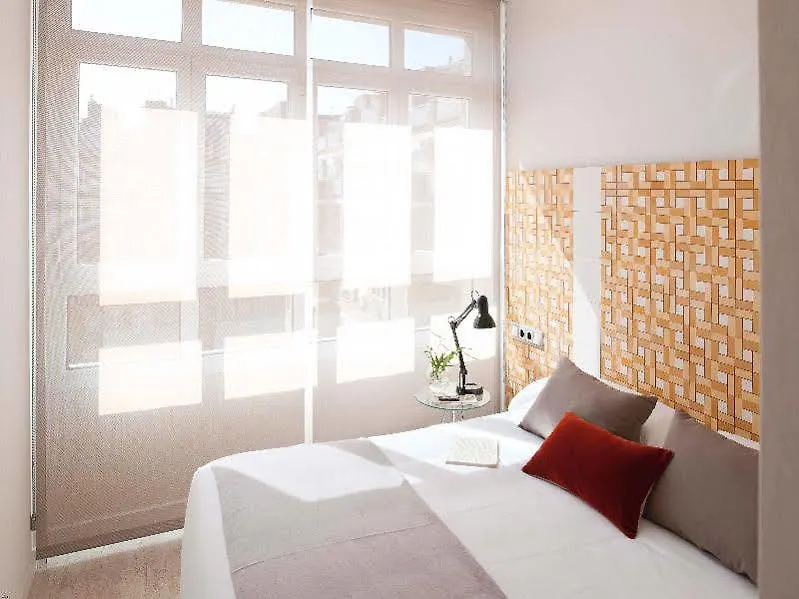 Eric Vokel Suites Barcelona 3*,